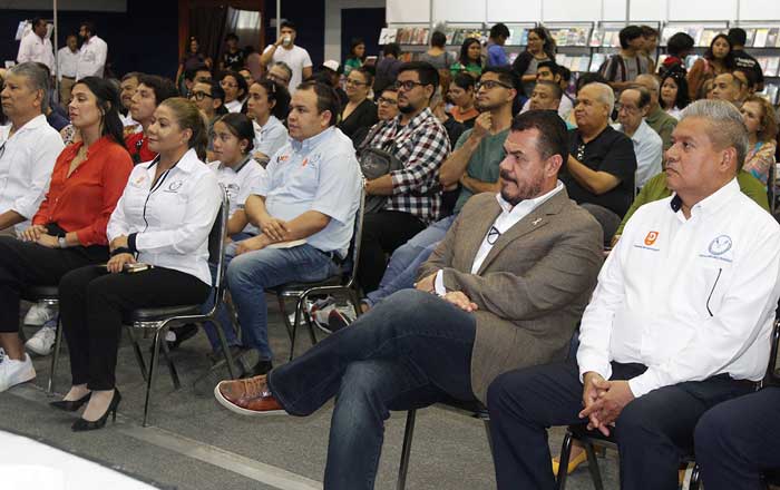 Paco Ignacio Taibo II destaca el crecimiento de la FUL UAT 2 iuat