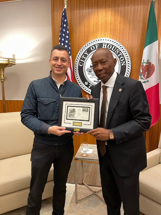 Realiza Colosio gira de trabajo por San Antonio y Houston 2 3 VIAJE DE TRABAJO COLOSIO