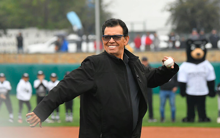 Inaugura Fernando Valenzuela parque de béisbol con su nombre en San Pedro 2 399147931 1132109794861037 7628012770860969735 n