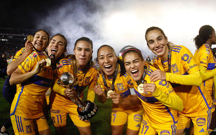 Las más campeonas; Tigres Femenil levanta la sexta 5 400704501 736841098302279 4481889654439497604 n
