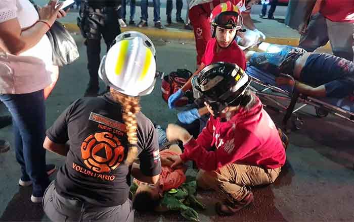 Hombre se lanza de la Línea 1 del Metro con su hijo 1 ACCIDENTE 2