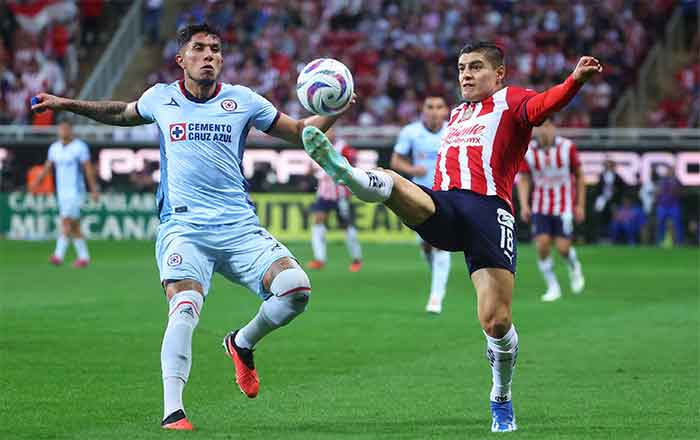 CHIVAS-2