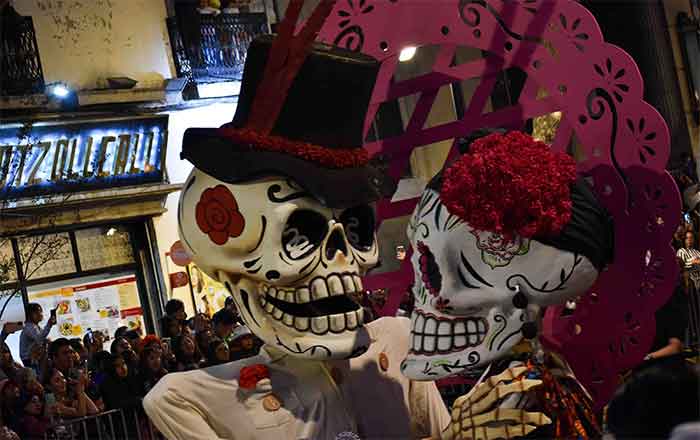 Realizan desfile Día de Muertos en la CDMX; acuden un millón 250 mil personas 9 DESFILE 10