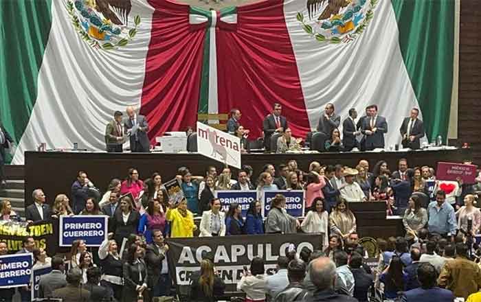 DIPUTADOS