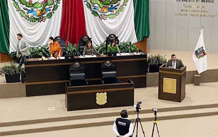 DIPUTADOS