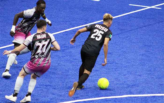 Flash de Monterrey vence 9-2 al Empire Strykers de Ontario 1 FLASH 2