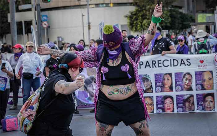 Marchan mil 500 por eliminación de la violencia contra mujer en CDMX 3 MUJER 3 1