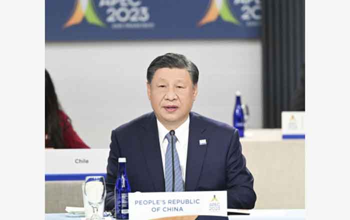 XI