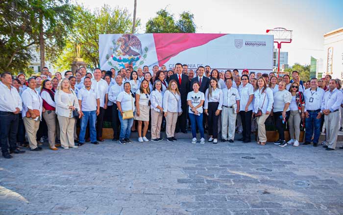 Preside alcalde de Matamoros ceremonia de Honores a la Bandera 2 ba
