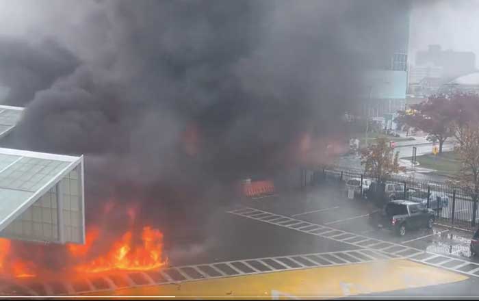 Explota automóvil en frontera entre EU y Canadá; FBI ya investiga 1 fue