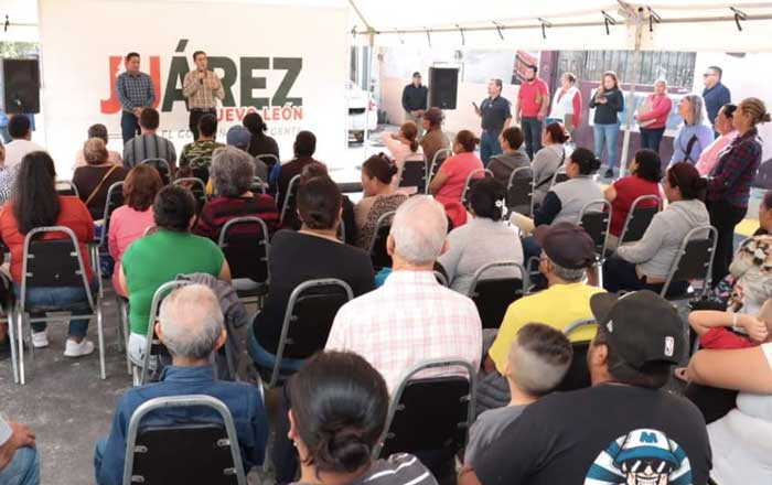 Estrenan juarenses pavimentación, alumbrado y red eléctrica 1 rez