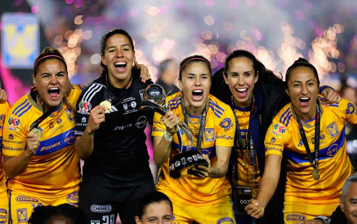 Las más campeonas; Tigres Femenil levanta la sexta copa 7 tigresfem