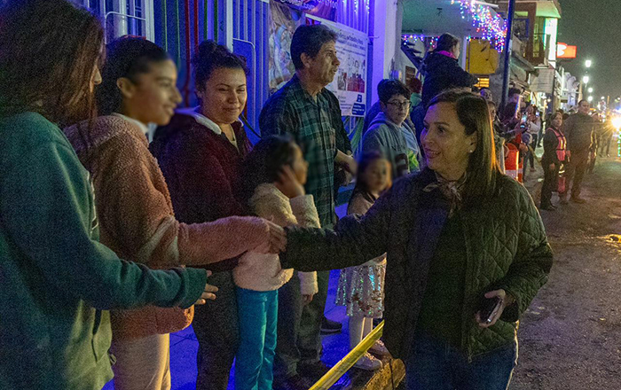 Llevan magia de desfiles navideños por diferentes sectores de Guadalupe 3 4 1