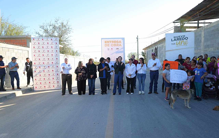Reciben neolaredenses obras de pavimento 2 407265057 260988506662335 8657826232320670347 n
