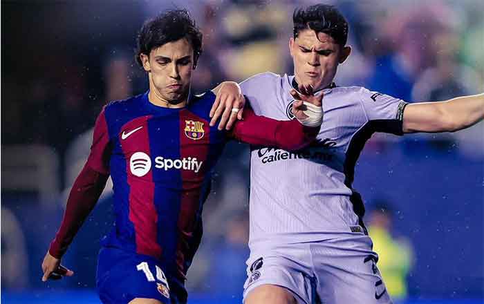 América derrota al Barcelona, con doblete de Julián Quiñones 1 AMERICA 2 1