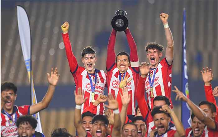 CHIVAS