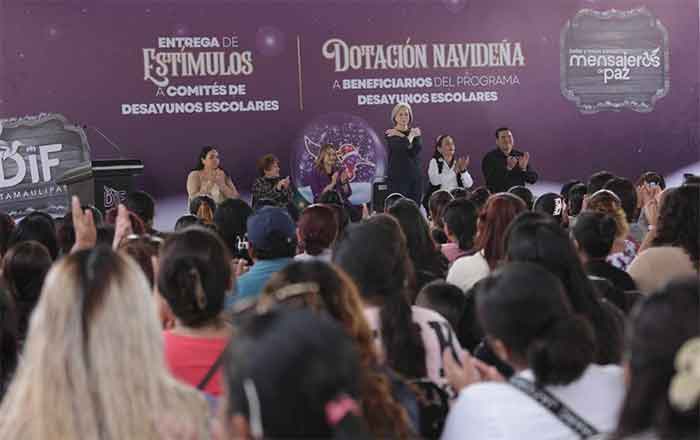 Reconocen labor de padres de familia en programa de desayunos escolares 1 DESAYUNOS