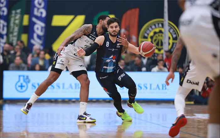 Fuerza Regia vence a Astros y pone la serie 3 a 1 1 FUERZA REGIA 1
