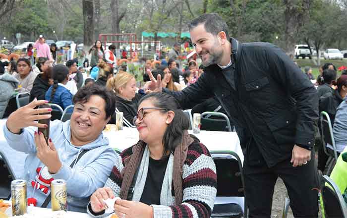 Festeja Raúl Lozano posada navideña en García 1 RAUL LOZANO