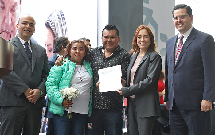 Formalizan su unión mil 745 parejas en Nuevo León 2 12 en el dia del amor y la amistad formalizan su union mil 745 parejas del nuevo nuevo leon