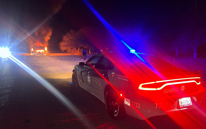 Se incendia autobús en Tamaulipas; no llevaba pasajeros 2 421919937 1037116544025984 454374851632270720 n