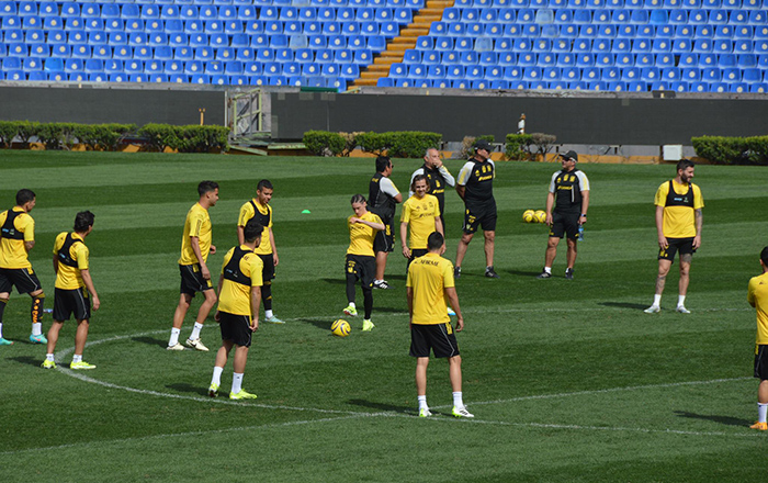 Entrena Tigres sin Guido Pizarro 5 426378552 235682192933740 2630189468974596090 n