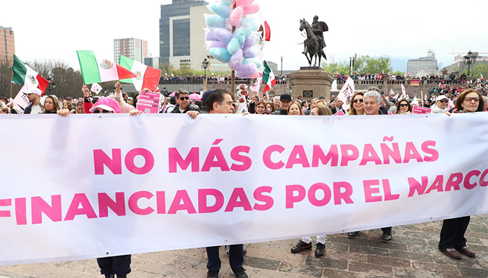 Marchan miles en Nuevo León por el respeto al INE 1 MARCHA 2