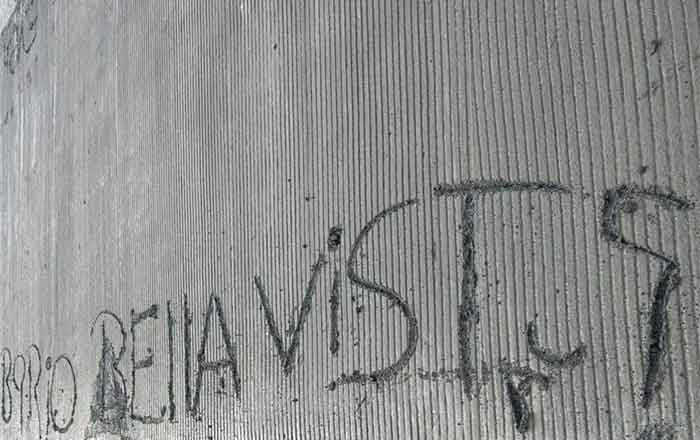 PAVIMENTO