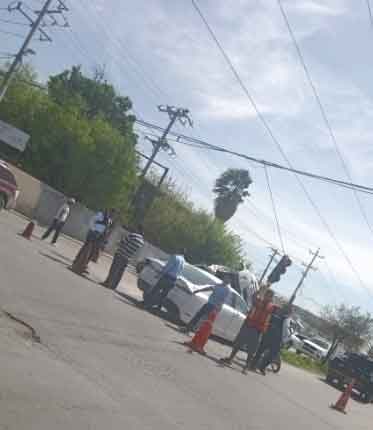 Impresionante volcadura de camioneta en Reynosa 2 VOLCADURA 3