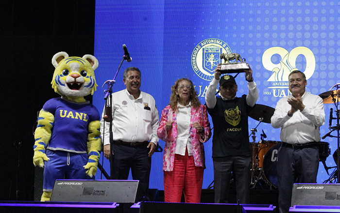 Celebra UANL ‘Lo Mejor del Deporte Universitario’ 2 420653060 765601845204465 8202258952379030043 n