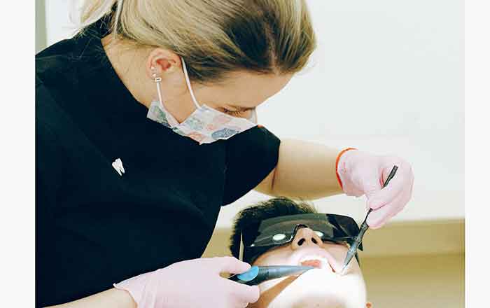 Perder una muela: a todos les pasa 1 DENTISTA