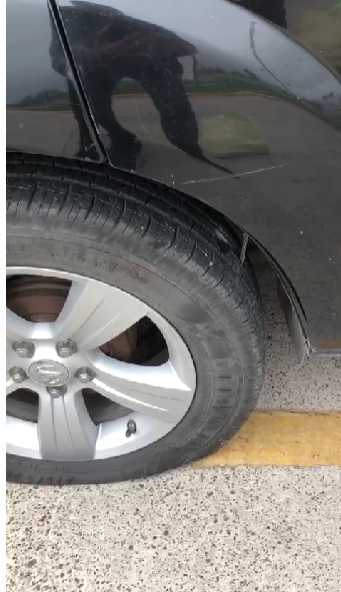 Resultan autos afectados por ponchallantas en Reynosa 2 ESTRELLA 2