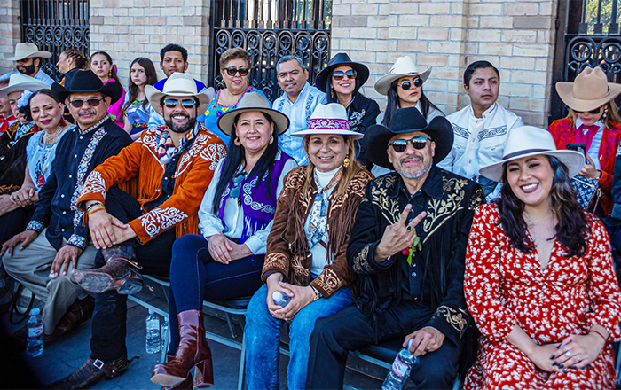 Disfrutan en Matamoros de desfile internacional en Fiestas Mexicanas 2 MATAMOROS 2