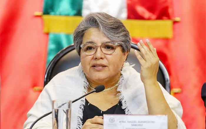 RAQUEL-BUENROSTRO