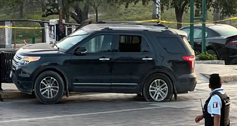 Asesinan a balazos a hombre frente a la Macroplaza 1 431764010 383508771272001 814401724303191677 n