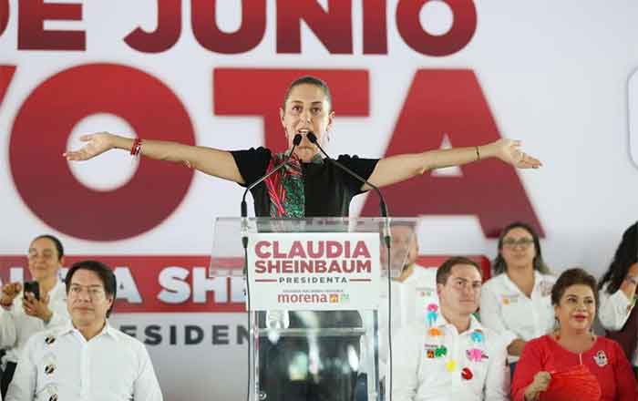 CLAUDIA