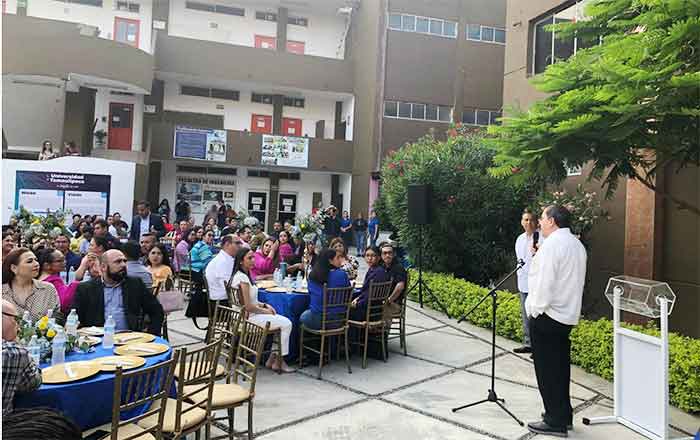 Celebran a maestros de la UT en su día 1 MAESTROS UT