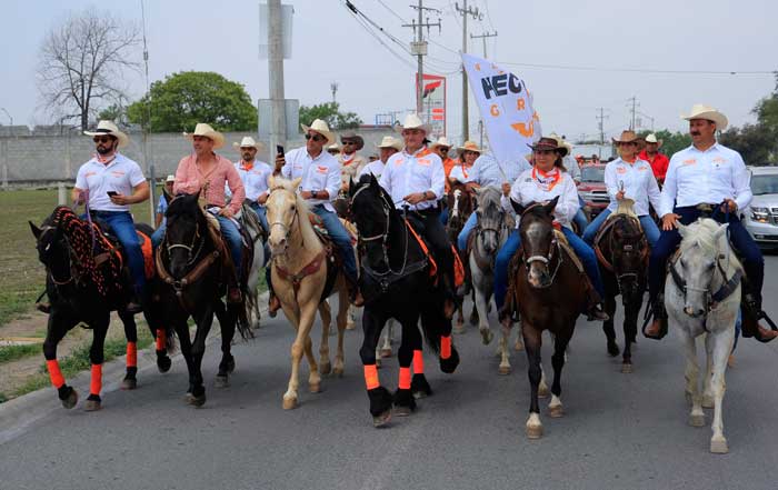 Cabalga Héctor García rumbo a la Alcaldía de Guadalupe 1 ca