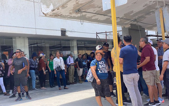 Disturbios e inconformidades en la casilla especial de la Central Camionera 1 446027264 7436389066460139 9212711826829050432 n