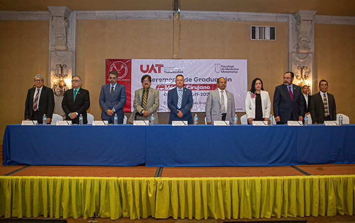 Realiza Facultad de Medicina de la UAT ceremonia de Graduación 1 e32b9663 676b 43e7 a4c5 48b623fa1636