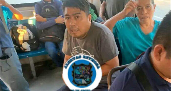 Pasajero se pone mal en la ‘pesera’ y chofer lo lleva al IMSS