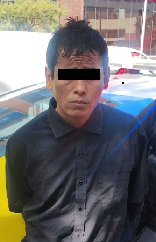 Detienen a extranjero con droga en camión urbano 1 462642977 1066393854814323 7054217556412481113 n