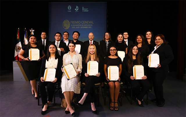 Premia Ceneval excelencia de egresados de la UANL 1 UANL 2 1