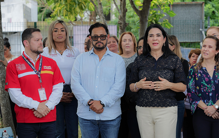 Entrega Mónica Villarreal obras de rehabilitación educativa y social en colonia Arenal 4 462581416 2318219135225737 7565135480584733299 n