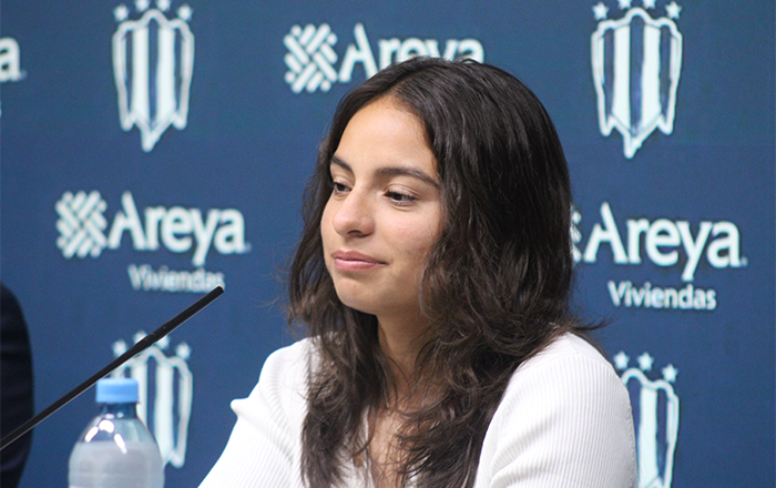 ‘Voy a crecer muchísimo’, Alice en su presentación 3 470050534 559778910167730 9022824975517577088 n