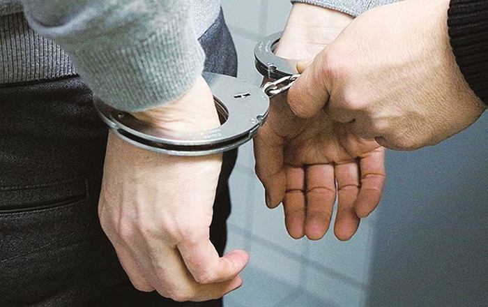 DETENIDOS