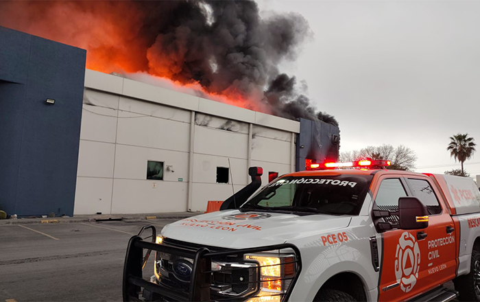 Se incendia fábrica en Apodaca 1 476497692 1251262242640447 7452475072508937136 n