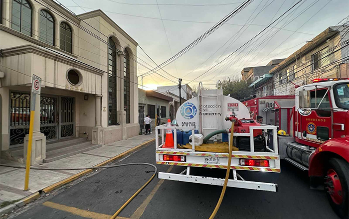 BOMBEROS