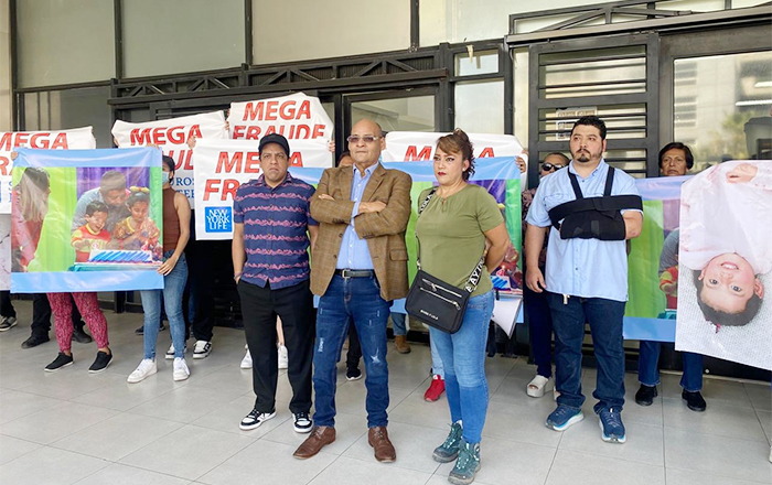 PROTESTA