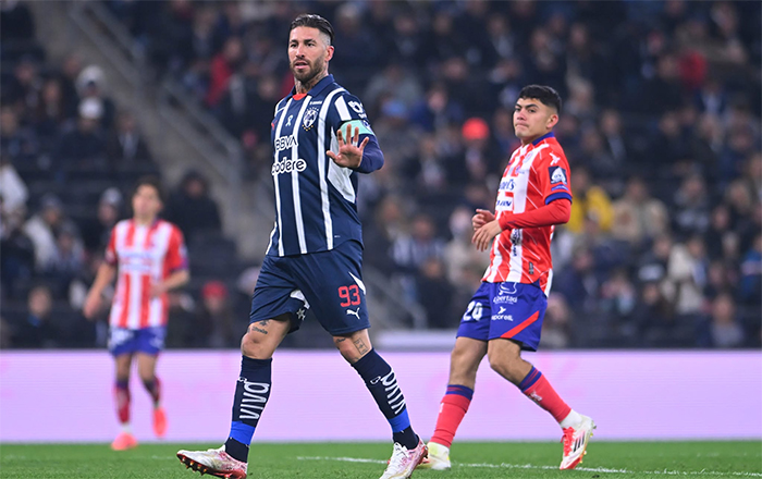 Rayados entrena sin españoles 1 SERGIO RAMOS 8